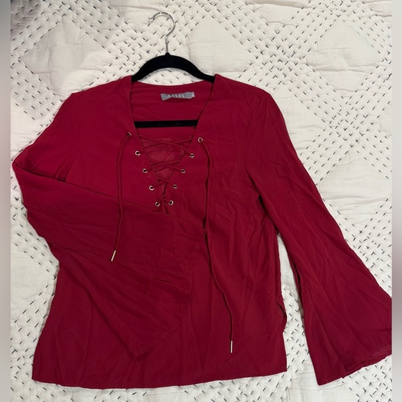 ESSUE Red Lace Up Blouse Sz S - Picture 1 of 2